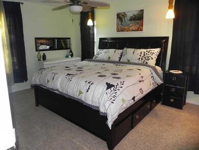 12200 Greystone Ave, Oklahoma City, OK 73120 - photo 4