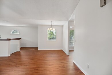 7930 Edgebrook Unit H 6 of 24
