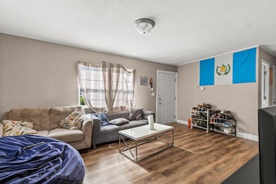3250KarlRoad_Hommati102(2)