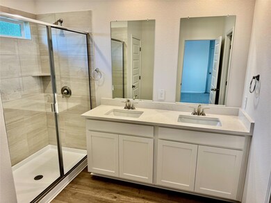 200 Coopers Hawk Crest, Cedar Creek, TX 78612 - photo 4