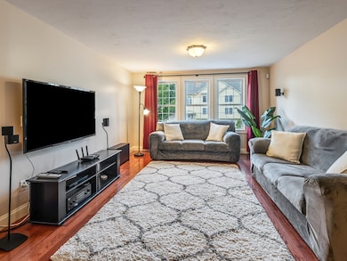 39 Meola Ave, Worcester, MA 01606 - photo 7