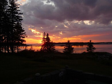 LARE;S SUNSET 10E
