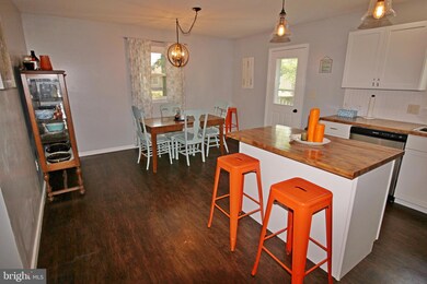 523 Staufer Ct, Mount Joy, PA 17552 - photo 7