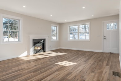 23A Birch Hill Ln unit 23A, Somersworth, NH 03878 - photo 2