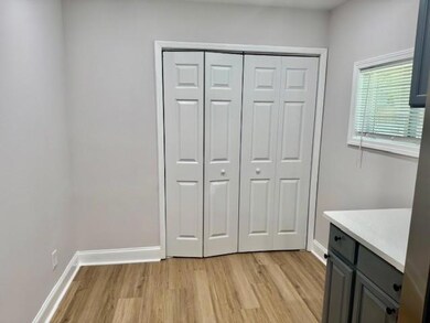 3892 Springleaf Point, Stone Mountain, GA 30083 - photo 2