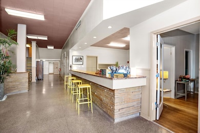 513 E Houston Ave, Crockett, TX 75835 - photo 4