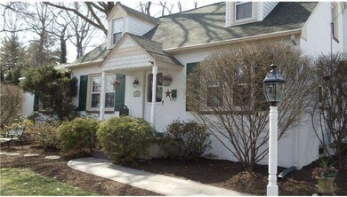 1360 Melvin Rd, Phoenixville, PA 19460 - photo 2