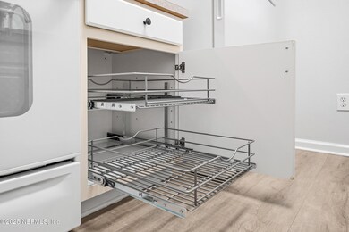 5_7801 point meadows dr unit 2307 edit-1