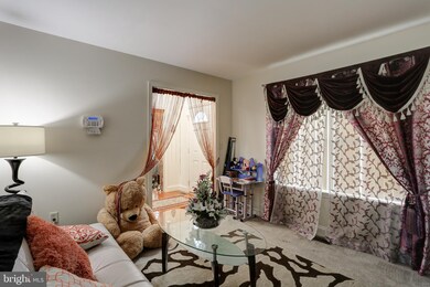 5929 Pinedale Ct, Harrisburg, PA 17111 - photo 6