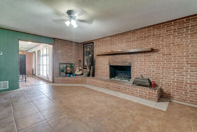 5401 N Fm 51, Weatherford, TX 76085 - photo 2