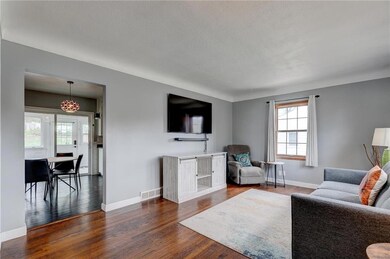 3603 62nd St, Des Moines, IA 50322 - photo 4