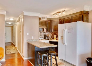 Casda del Mar unit 111, Galveston, TX 77551 - photo 5