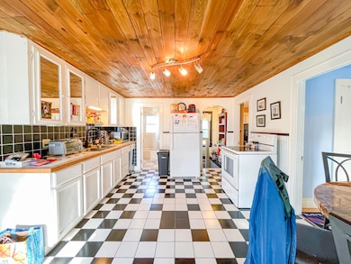 11 Clarendon St, Biddeford, ME 04005 - photo 7