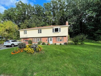 5 Laurie Ln, Framingham, MA 01701 - photo 2