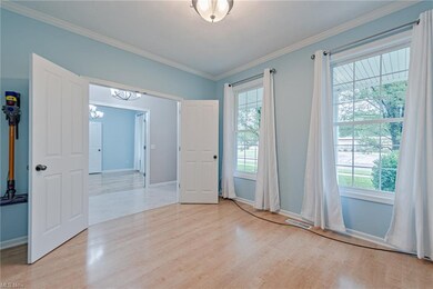 736 Harris Rd, Sheffield Lake, OH 44054 - photo 7