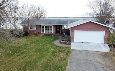 38264 N Shore Dr, Battle Lake, MN 56515 - photo 2