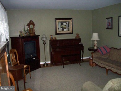 2310 Franklin Rd, Columbia, PA 17512 - photo 6