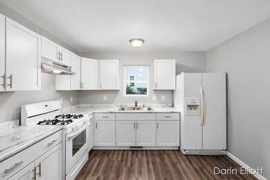 520 N Jefferson St, Ionia, MI 48846 - photo 7