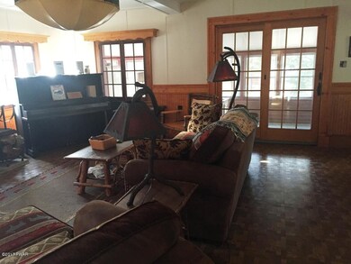 219 Dorys Rd, Dingmans Ferry, PA 18328 - photo 6