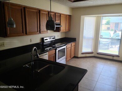 5671 Bennington Dr, Jacksonville, FL 32244 - photo 5