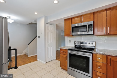 7250 Lasting Light Way, Columbia, MD 21045 - photo 4