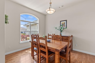 131 Spanish Bay Ct, Eagle Point, OR 97524 - photo 6