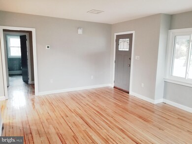 515 Maple St, Columbia, PA 17512 - photo 4