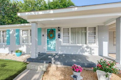 405 Harmon Rd, Hurst, TX 76053 - photo 2