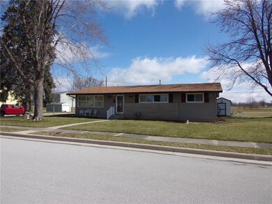 1002 Hackney St, Saint Marys, OH 45885 - photo 2