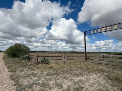 440 Norte Rd unit LOT 3 BLK 10 COLORAD, Laredo, TX 78044 - photo 2
