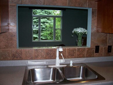 1431 Grove Ave, Wisconsin Rapids, WI 54494 - photo 4