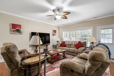 ©MeghannPadgett_105Trenton-7