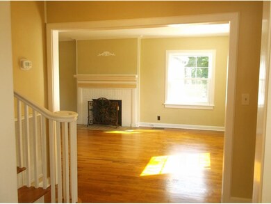 705 Hiwassee Hill Dr, Johnson City, TN 37601 - photo 7