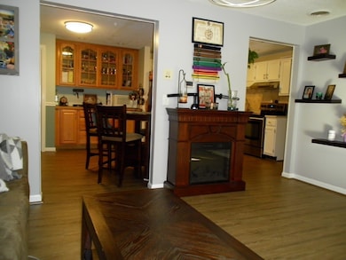 32 Randolph Dr unit 32, Tewksbury, MA 01876 - photo 5