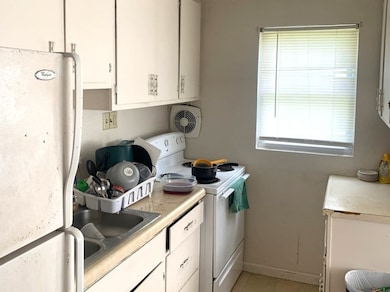 421 E Wabash Ave, Rantoul, IL 61866 - photo 6