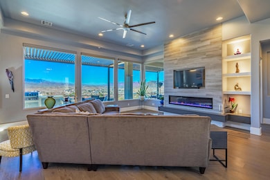 284 W Sir Monte Dr D1 LG-218