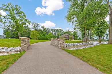 3150 Middle Pike, West Jefferson, OH 43162 - photo 2