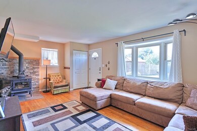 1209 Tee Ct, Allentown, PA 18106 - photo 3