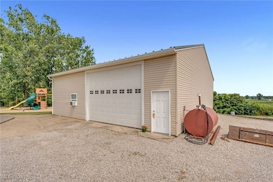 9373 Murray Ridge Rd, Elyria, OH 44035 - photo 3