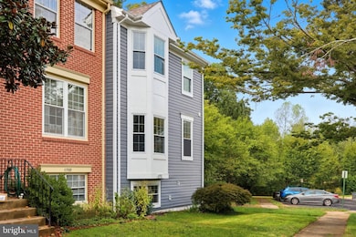 47587 Comer Square, Sterling, VA 20165 - photo 2