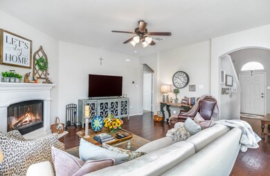 718 Fannin Dr, Lavon, TX 75166 - photo 5