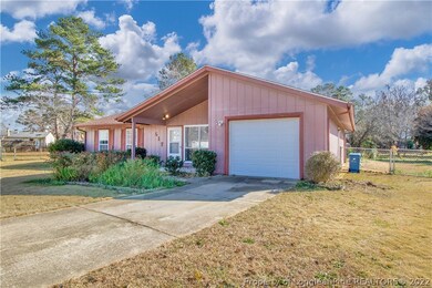 617 Missenburg Ct, Fayetteville, NC 28314 - photo 3