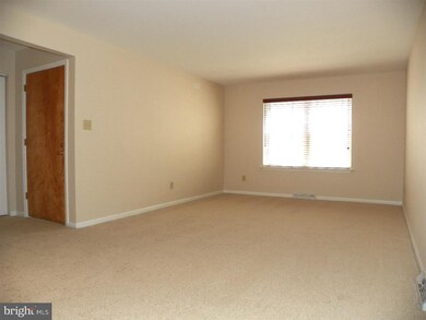 44 S Lansdowne Ave unit 1201, Lansdowne, PA 19050 - photo 3