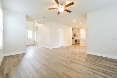 352 Whiteheart Dr, Deland, FL 32724 - photo 2