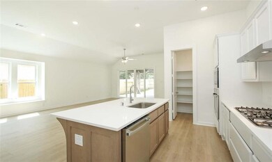 16018 Harvest Moon Ct, Woodloch, TX 77302 - photo 4