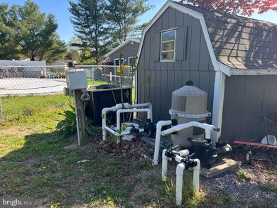 3001 Liverpool Ct, Chambersburg, PA 17201 - photo 7