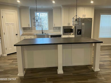 45 Barnhill St, Lexington, TN 38351 - photo 6