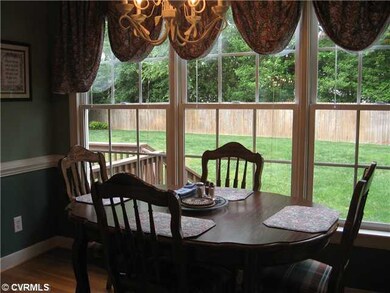 Breakfast Nook - Enjoy eating while looking out to