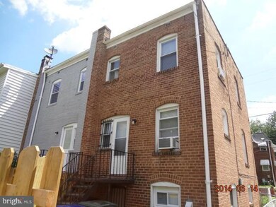 120 46th Place NE, Washington, DC 20019 - photo 4