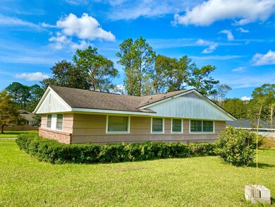 1500 W Fourth Ave, Picayune, MS 39466 - photo 3